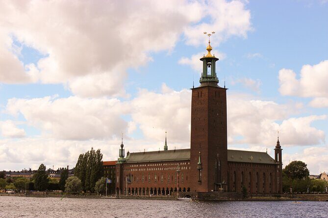 City Hall, Old Town & Vasa Museum - all-in-1 guided experience - Key highlights you’ll feel right away