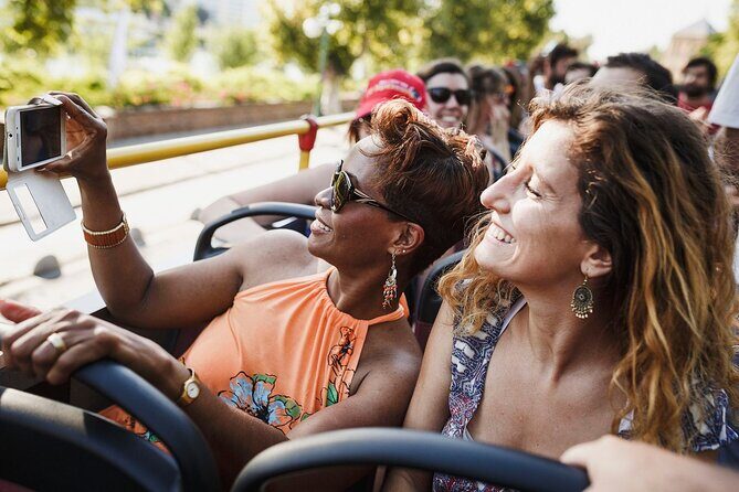 City Sightseeing Gothenburg Hop-On Hop-Off Bus Tour - Audio guide in 7 languages: the real comfort perk