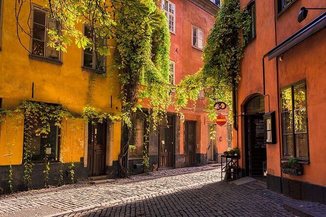 Classic Stockholm Small Group Walking Tour | 3 Hours - Stortorget, the Stock Exchange area, and Nobel Prize building context