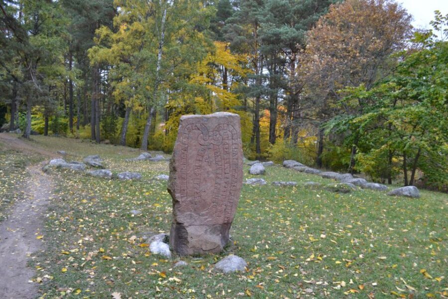 From Stockholm: Uppsala and Sigtuna Viking Sites Tour - Jarlabanke Bridge: the Viking-age world at ground level
