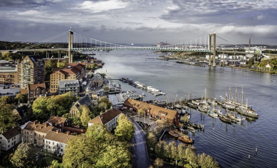 Gothenburg: Archipelago cruise with guide - Leaving Lilla Bommen: where the cruise starts and how to get a good spot