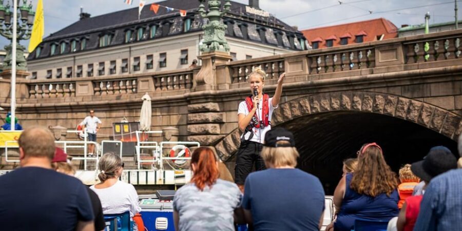 Gothenburg: City Canal Sightseeing Cruise - Seats, Boarding Steps, and the One Thing to Plan Around