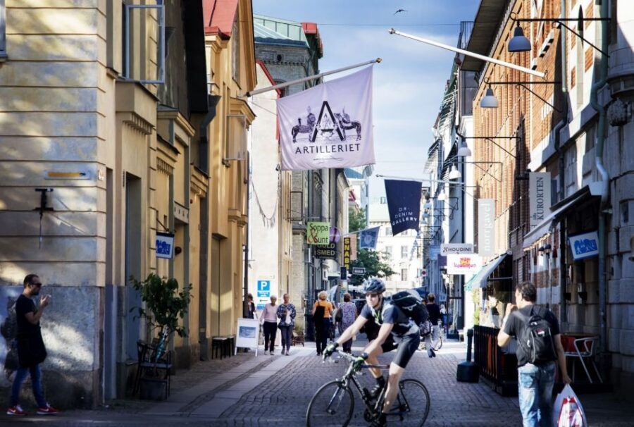 Gothenburg: Haga Old Town Walking Tour - How long it really takes and what pace feels right