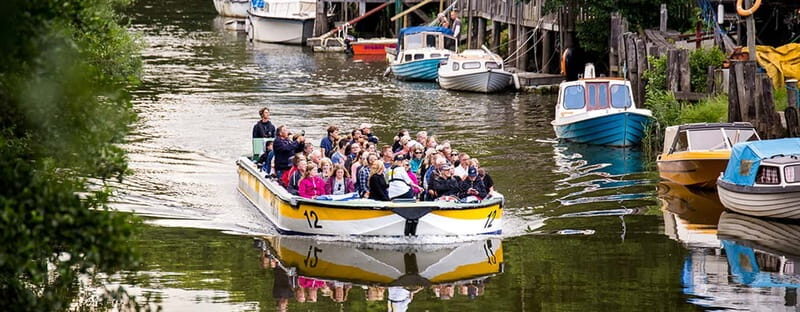 Gothenburg: Paddan Sightseeing Cruise on the River Säveån - Open-boat reality check: what it feels like from your seat