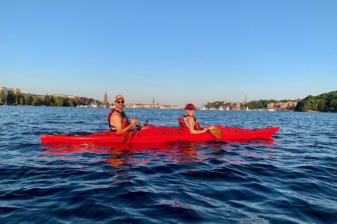 Guided Kayak Tour in Central Stockholm - What Happens on the Water (and What It Feels Like)