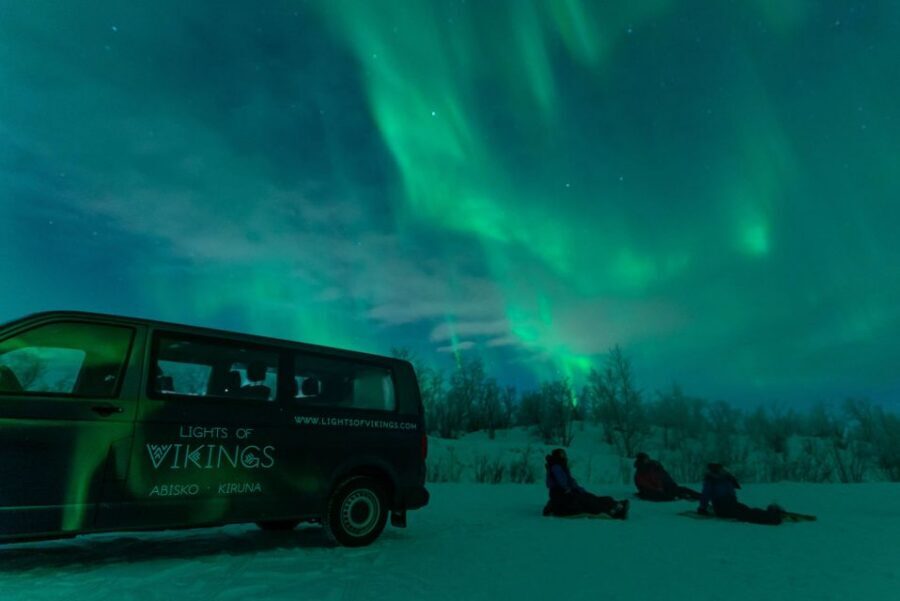Kiruna: Northern Lights Tour with Photos - Who this tour is (and isn’t) for
