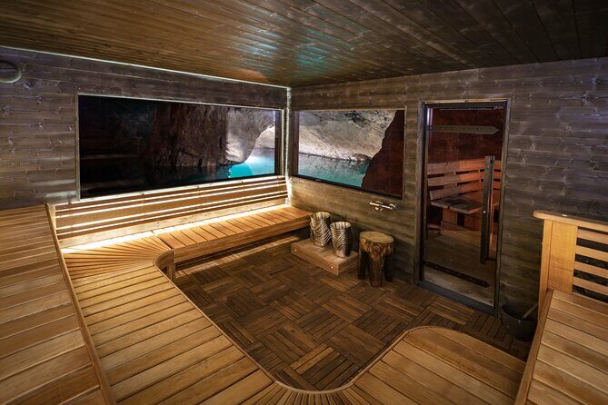 Sauna Ritual of the Lady of the Mine Experience - Where it starts: Krongruvvägen and getting geared up