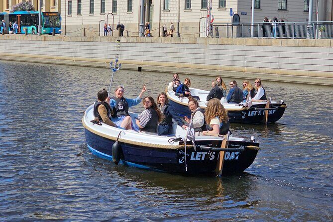 Self Drive Electric Boat in the Canals - Key Things To Know Before You Go