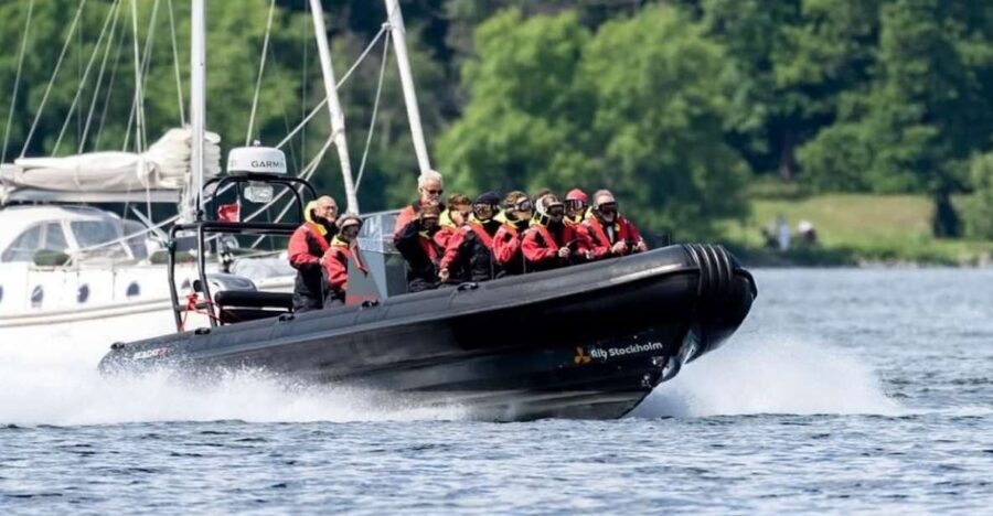 Stockholm: 2-Hour RIB Speed Boat Tour of the Archipelago - Where you start: Strandvägen kajplats 19 and getting on the water