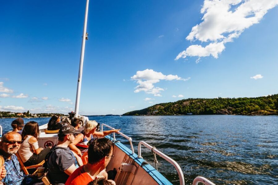 Stockholm: City Archipelago Sightseeing Cruise with Guide - Price and Value: Is $41 Worth It?