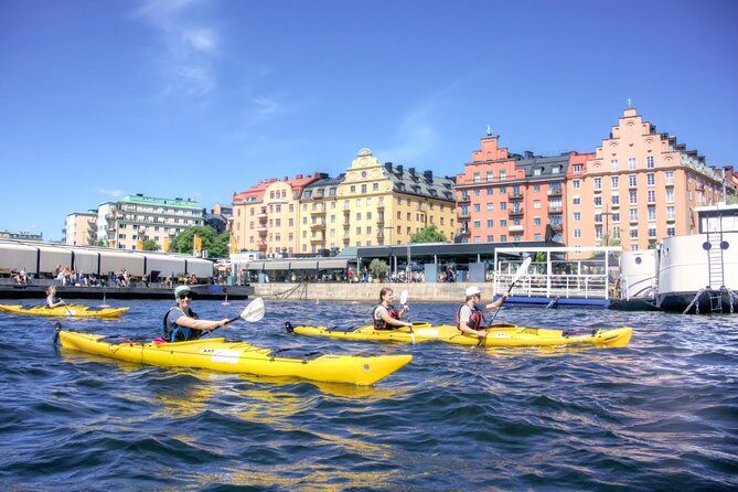 Stockholm City Kayak Tour - The real fitness level: it’s easy to learn, but not zero-work