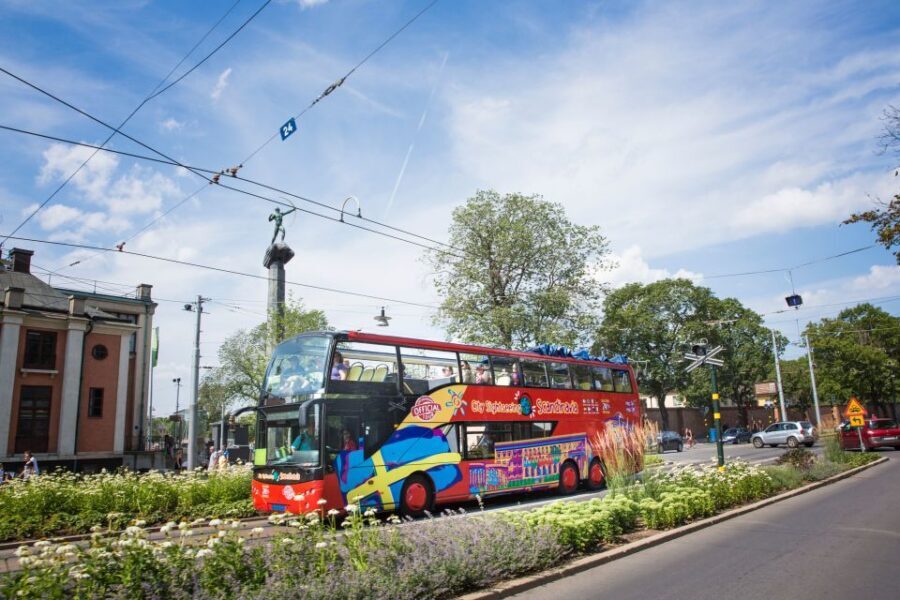 Stockholm: City Sightseeing Hop-On Hop-Off Bus Tour - Royal Palace and Gamla Stan Old Town: The Best First-Hop Combination