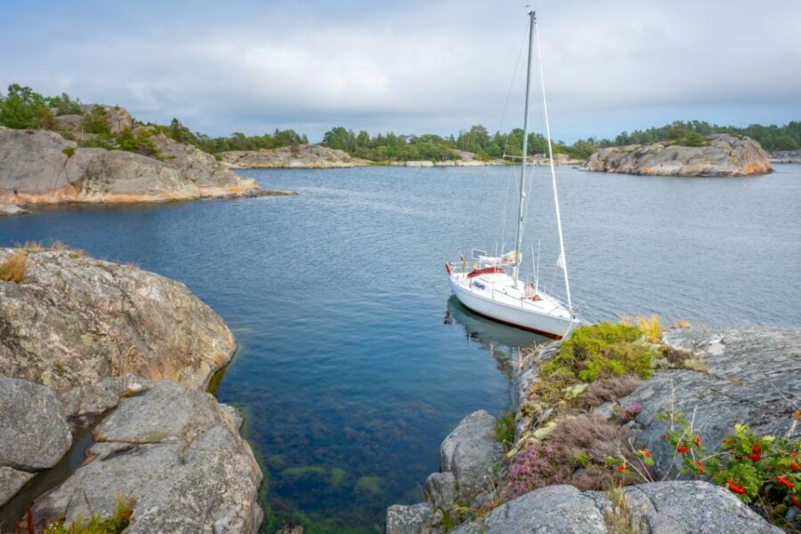 Stockholm: Full Day Archipelago Sailing Tour with Lunch - The boat and skipper setup: hands-on sailing for up to eight