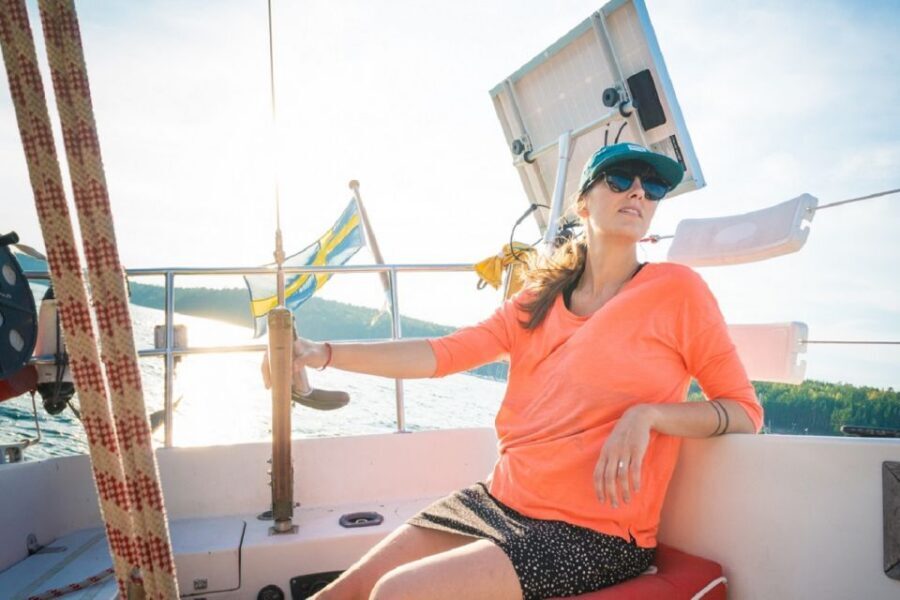 Stockholm: Full Day Archipelago Sailing Tour with Lunch - Wildlife spotting in the Stockholm Archipelago: watch for birds and stillness