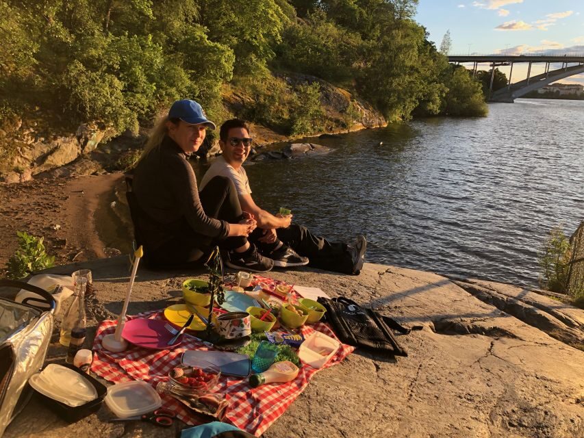 Stockholm: Guided Kayak City Tour & Optional Midsummer Meal - Price and Value: Is $76 Worth It?