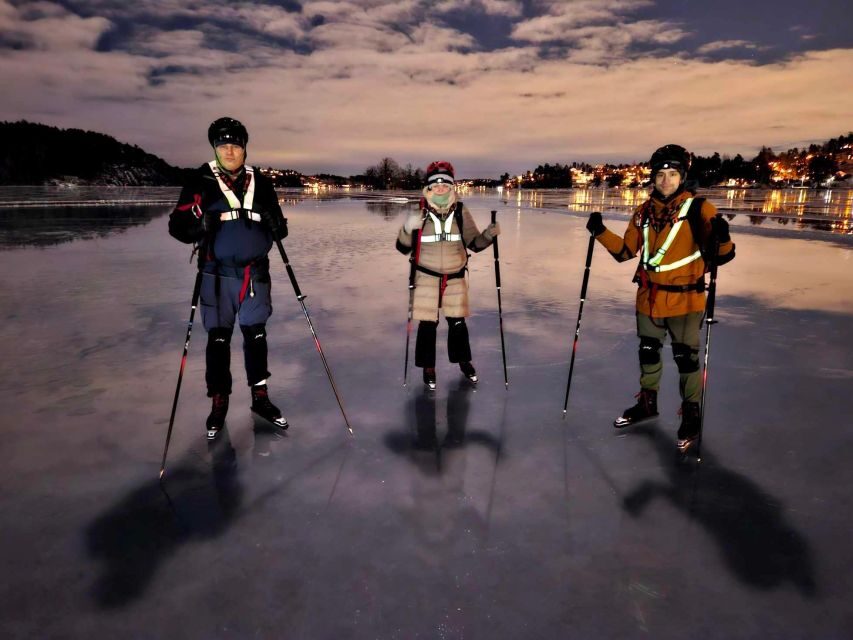 Stockholm: Ice Skating in the Moonlight with Hot Chocolate - Second Guided Session: Improving While the Night Is Still Young