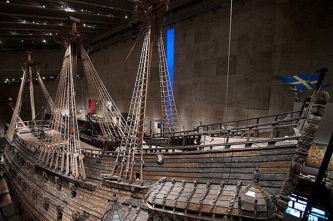 Stockholm Must See - Old Town, boat + Vasa Museum 3h small group - Key things you’ll like about this Stockholm Old Town + Vasa tour
