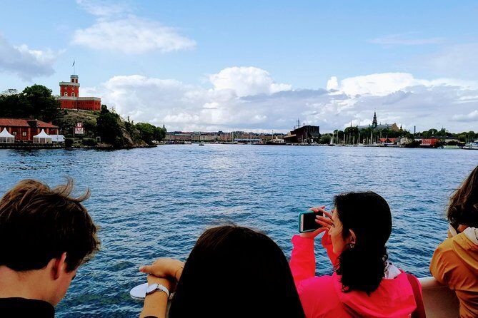 Stockholm Old Town and the Vasa Museum, a Small Group Walking Tour. - Riddarholmen and Mälaren Views: The Knights Island Moment