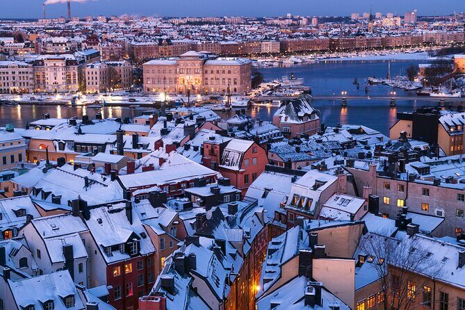 Stockholm Old Town Gamla Stan, Historic Walking Tour, Small group - St. George statue and Köpmantorget: the “story corners” you might miss