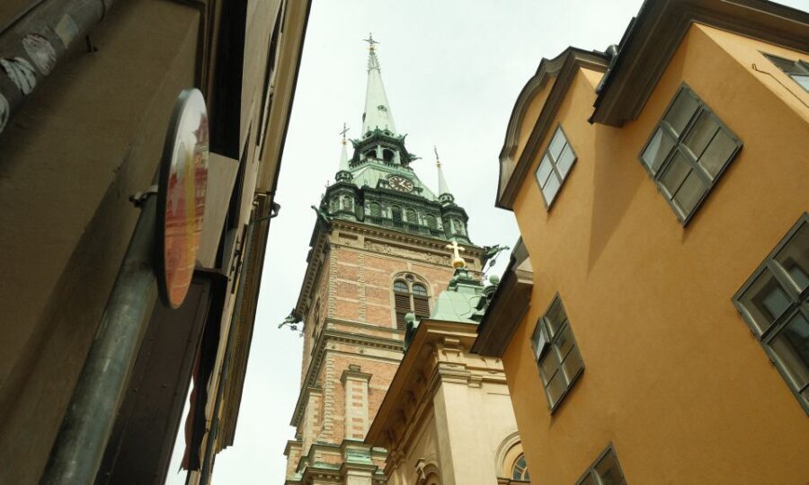 Stockholm: Old Town Self-Guided Tour Learn and solve Puzzles - A stop-by-stop walk through Old Town highlights