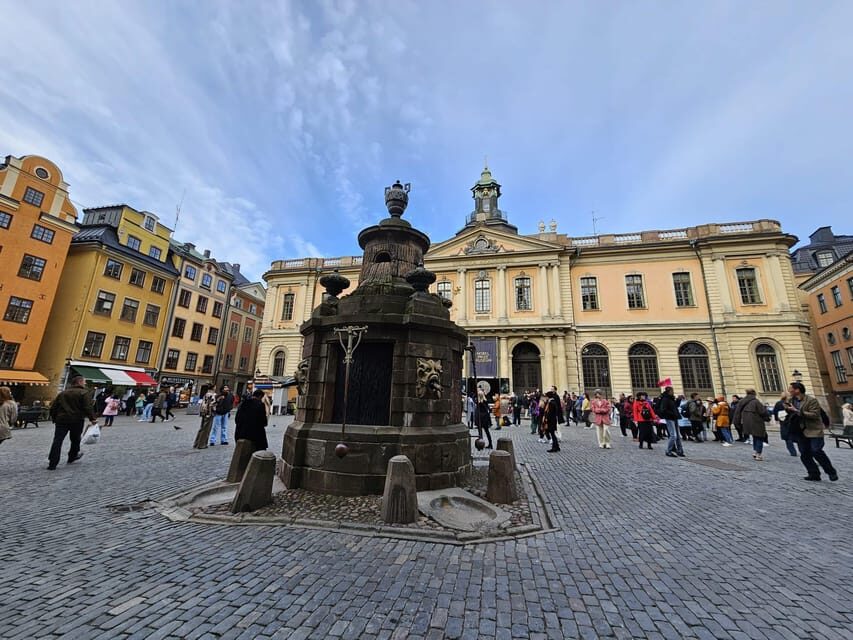 Stockholm: Old Town Walking Tour, stories and secrets - Price and value at about $16: what you’re really paying for