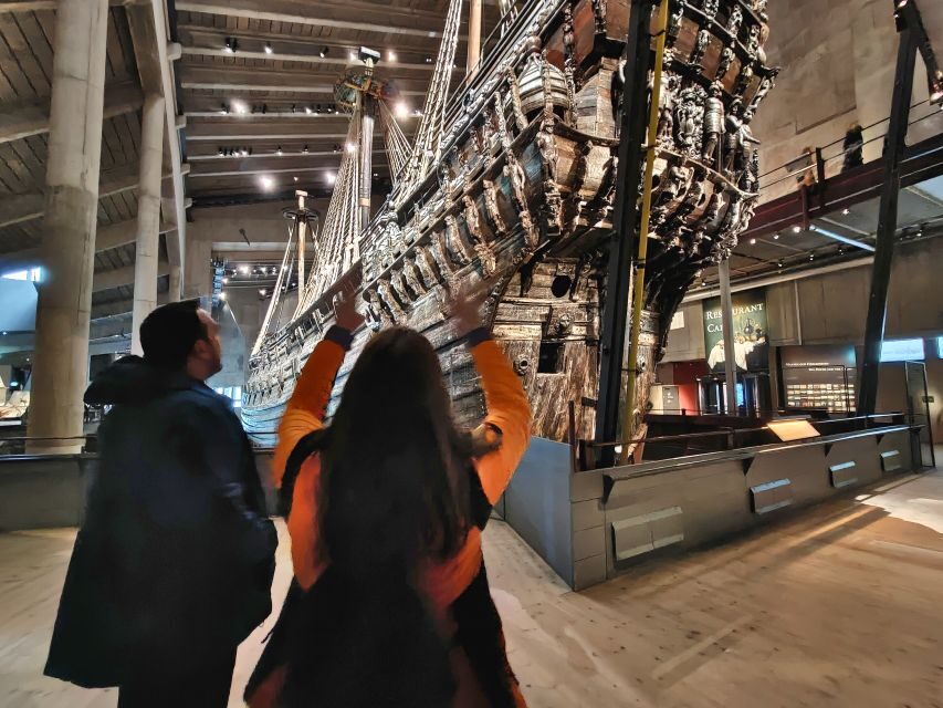 Stockholm: Old Town Walking Tour w/ Vasa Museum & Boat Ride - Meeting Up at Gustav III:s Obelisk (and the 4 PM Twist)