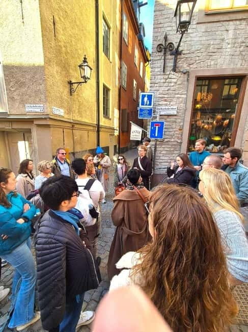 Stockholm: Old Town Walking Tour with Local Guide - The Two-Hour Game Plan: What the Route Feels Like