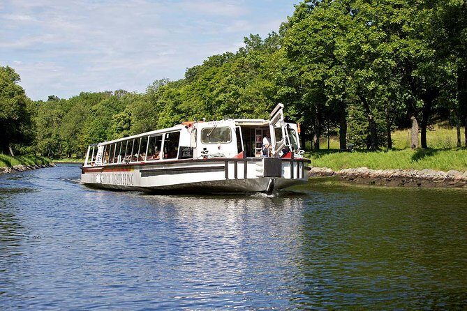 Stockholm Royal Djurgården Boat Tour - Price and value: is $36.34 a smart use of time?