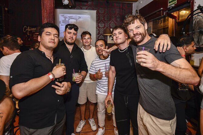 Stockholm: The Original Pub Crawl with Shots + VIP Club Access - Timing, Crowds, and Staying With the Group
