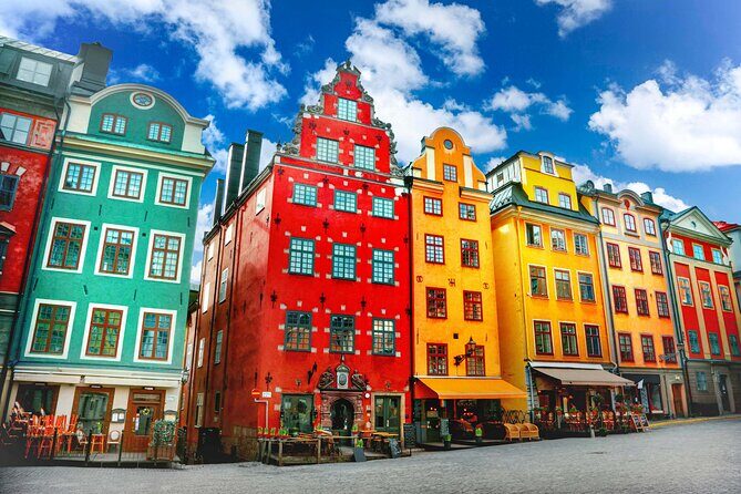 Stockholm Walking Tour with Audioguide on Your Smartphone - City Hall to Riddarholmen: power, mosaics, and medieval edges