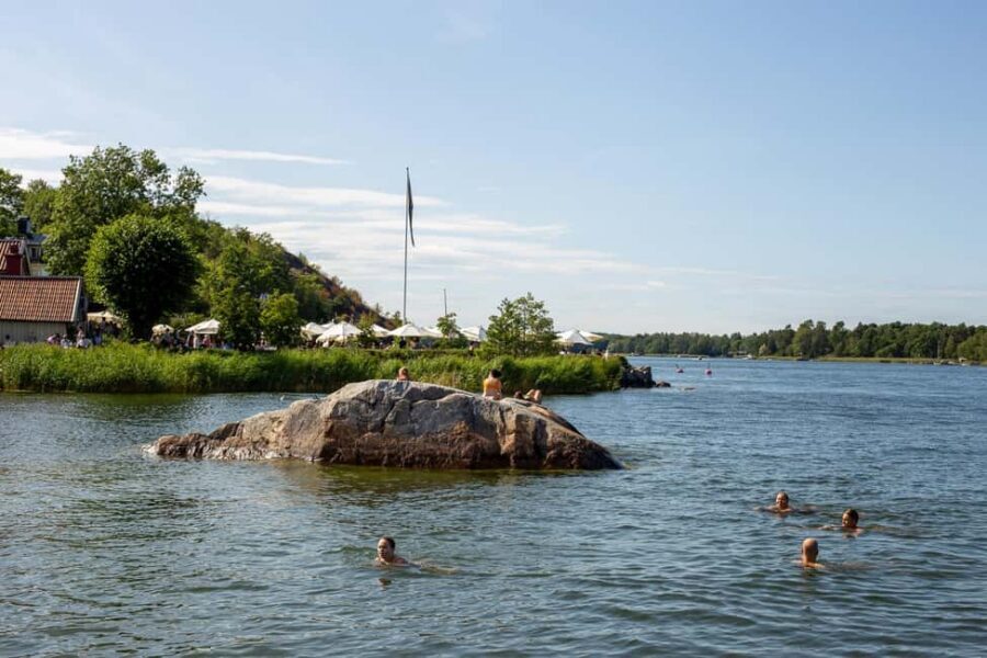 Vaxholm & Stockholm Archipelago: Guided Excursion, Day Trip - Price and value: what you get for $241