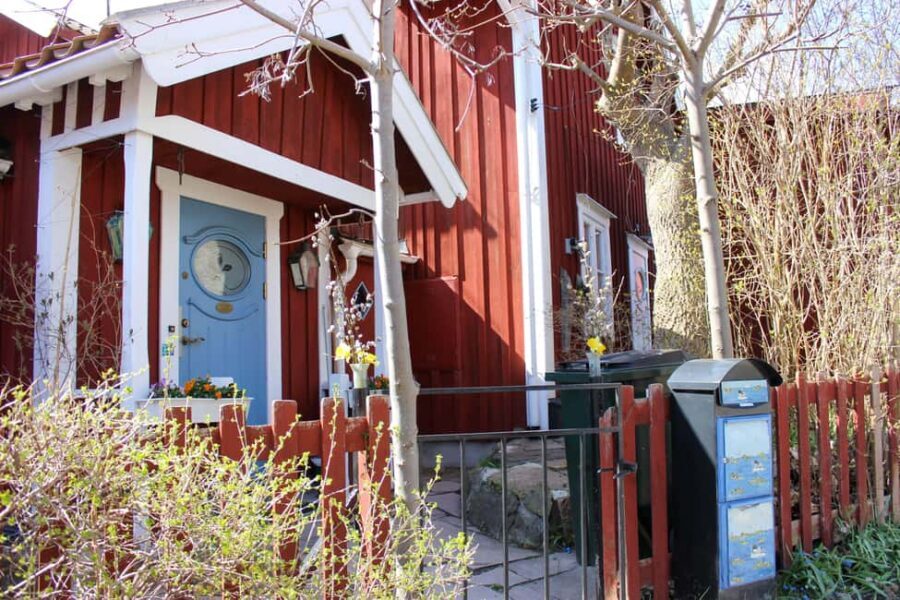 Vaxholm & Stockholm Archipelago: Guided Excursion, Day Trip - Lunch and picnic time: how to do it Swedish-style