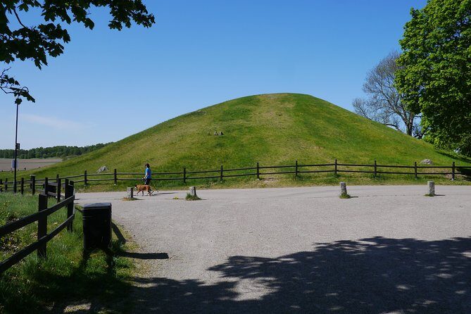 Viking History, Runes & Countryside 9h Tour to Sigtuna & Uppsala - Broby Bro: Estrid, runestones, and the family story behind the graveyard