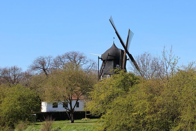 Walk Malmö with an audio guide - The Pace-Break: Historic Square, After Work Drinks, and a Pedestrian Street