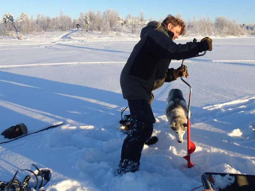 Wilderness Tour with Snowmobile & Ice Fishing - Ice fishing for arctic char: what to expect under the ice